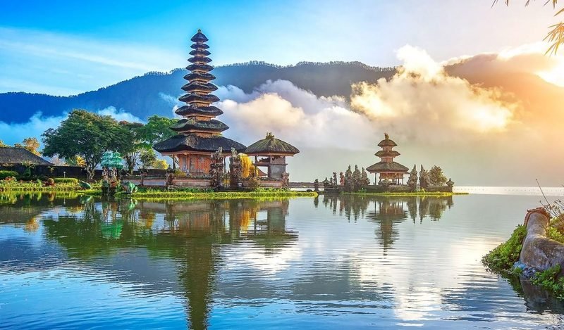 معبد Ulun Danu Beratan